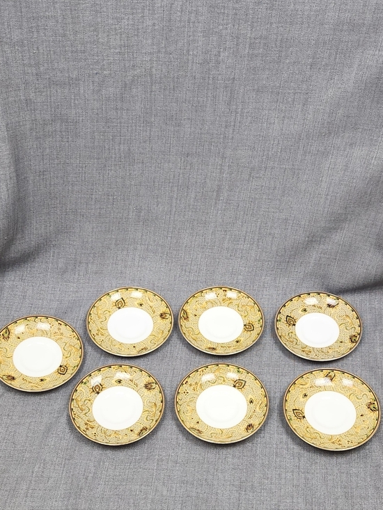 Wedgwood Other - Vintage Wedgwood England Persia Pattern Fine China 7 Piece Saucer Plate set.